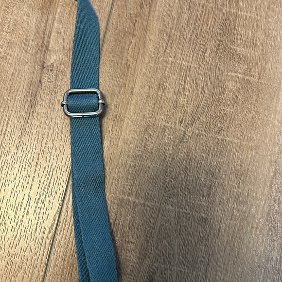 Great leather crossbody - Picture 5 of 10